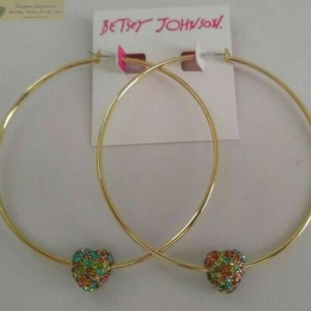 Betsey Johnson BOOM PAVE HEART HOOPS